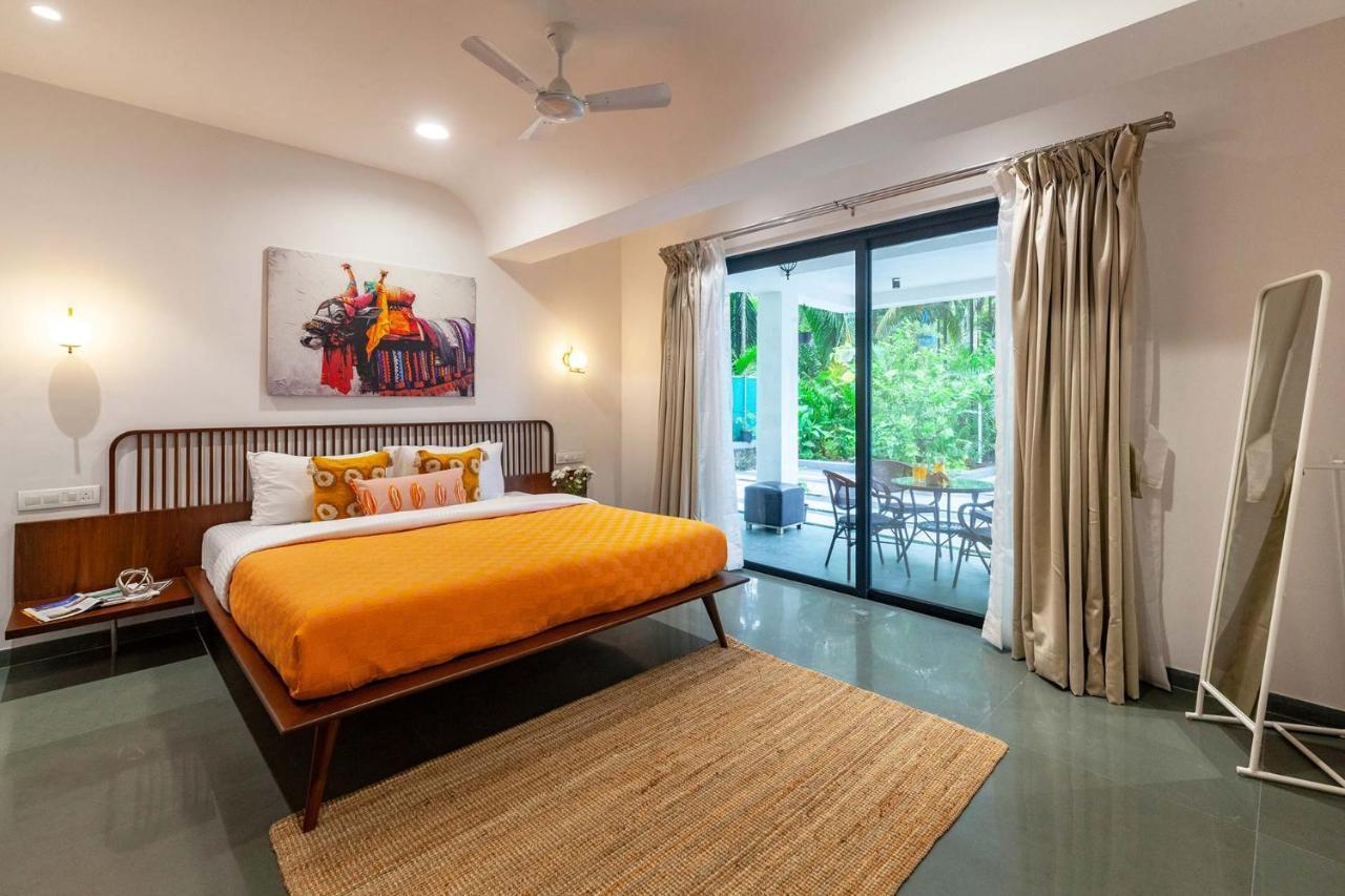 Villa Sereno By Stayvista - An Elegant And Entertaining Retreat Featuring A Swimming Pool, Outdoor Jacuzzi, Modern Interiors, And A Snooker Table Alībāg Zewnętrze zdjęcie